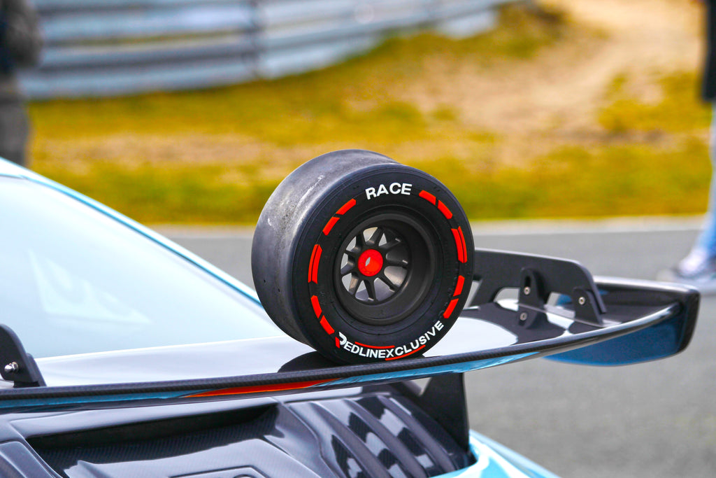 Mini Race Tyre Metallic Soft / Red